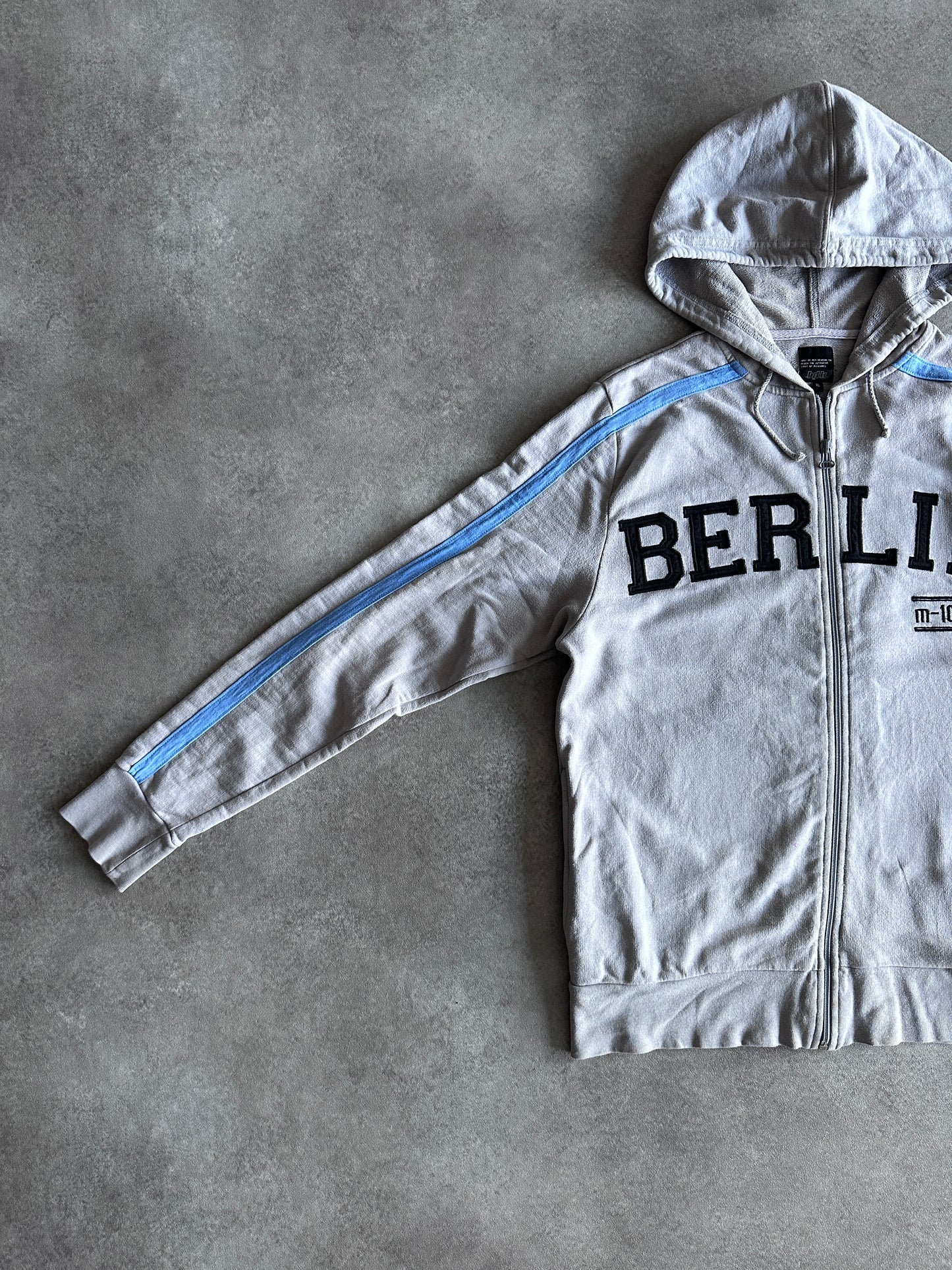 Sudadera Berlin Vintage 90s (M)