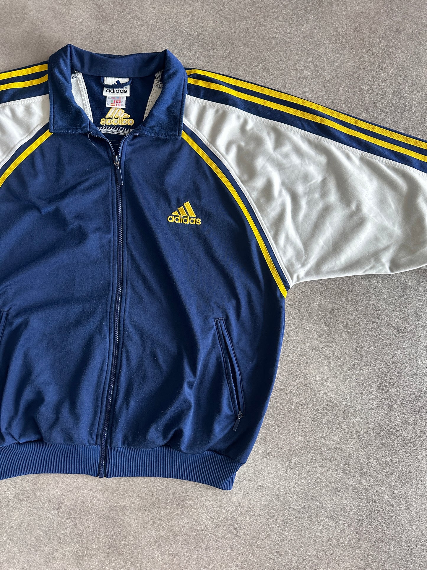 Vintage 90s White Adidas Sweatshirt (SM)