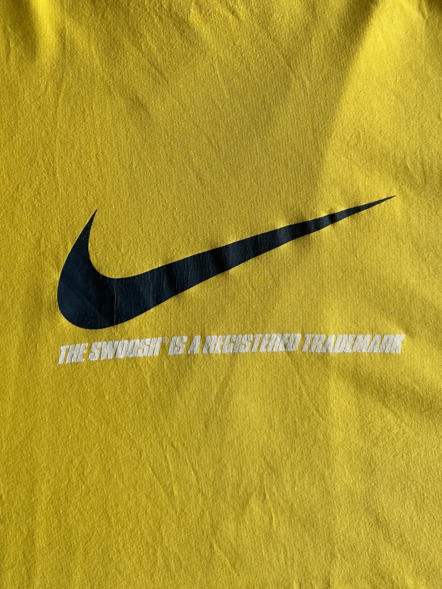 Camiseta Nike Amarilla 00s (L)