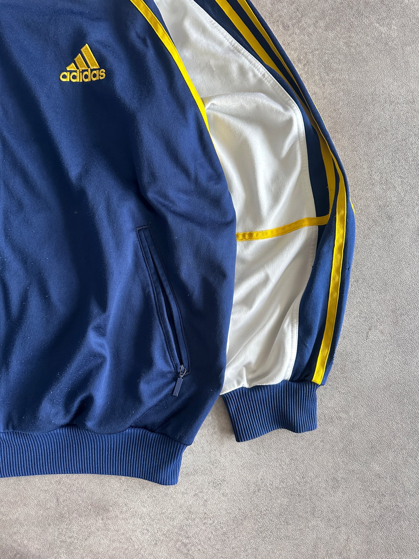 Vintage 90s White Adidas Sweatshirt (SM)