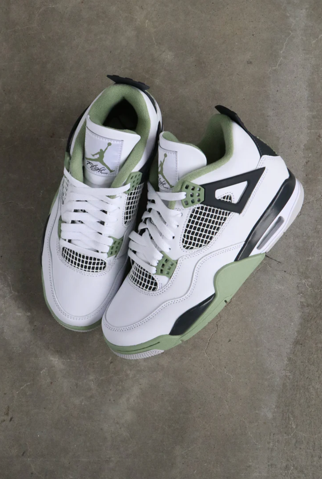 Air Jordan 4 Retro WMNS „Seafoam“