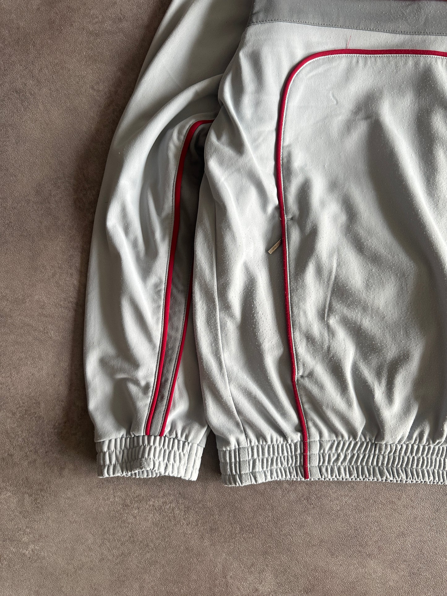 Vintage 90s White Adidas Sweatshirt (SM)