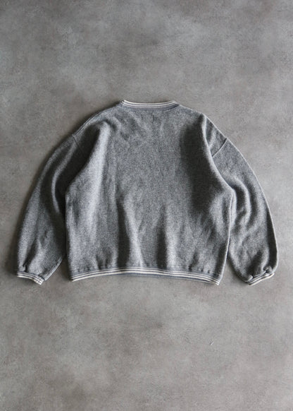 Vintage 80s Embroidered Gray Levis Sweatshirt (M)