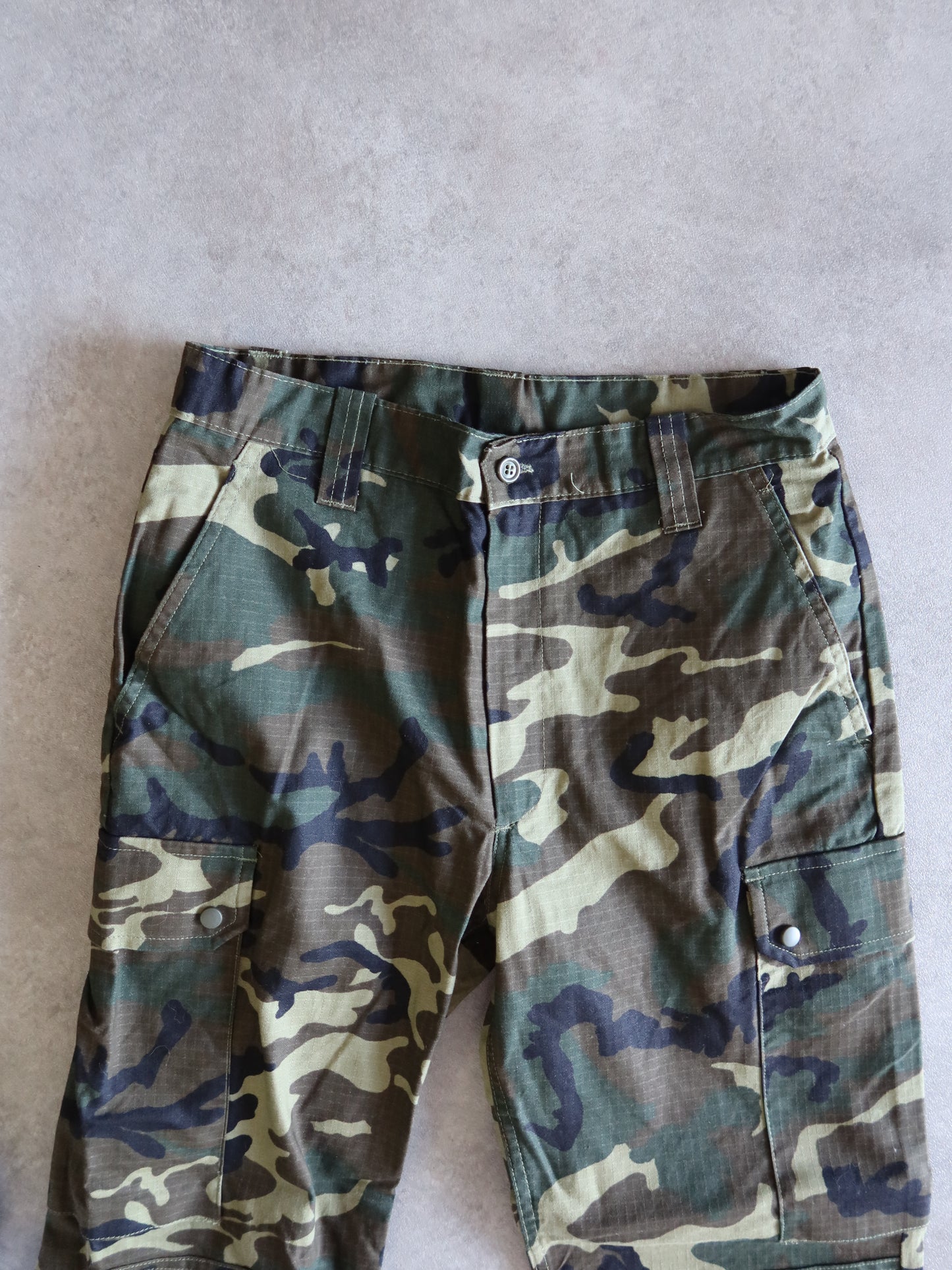 Pantalón Militar Cargo Camo Vintage 90s (38)