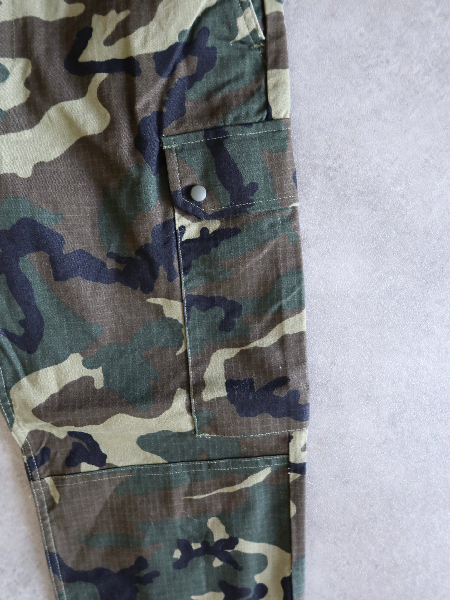 Pantalón Militar Cargo Camo Vintage 90s (38)