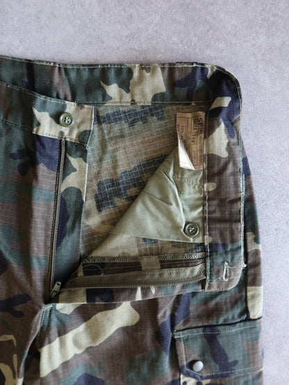 Pantalón Militar Cargo Camo Vintage 90s (38)