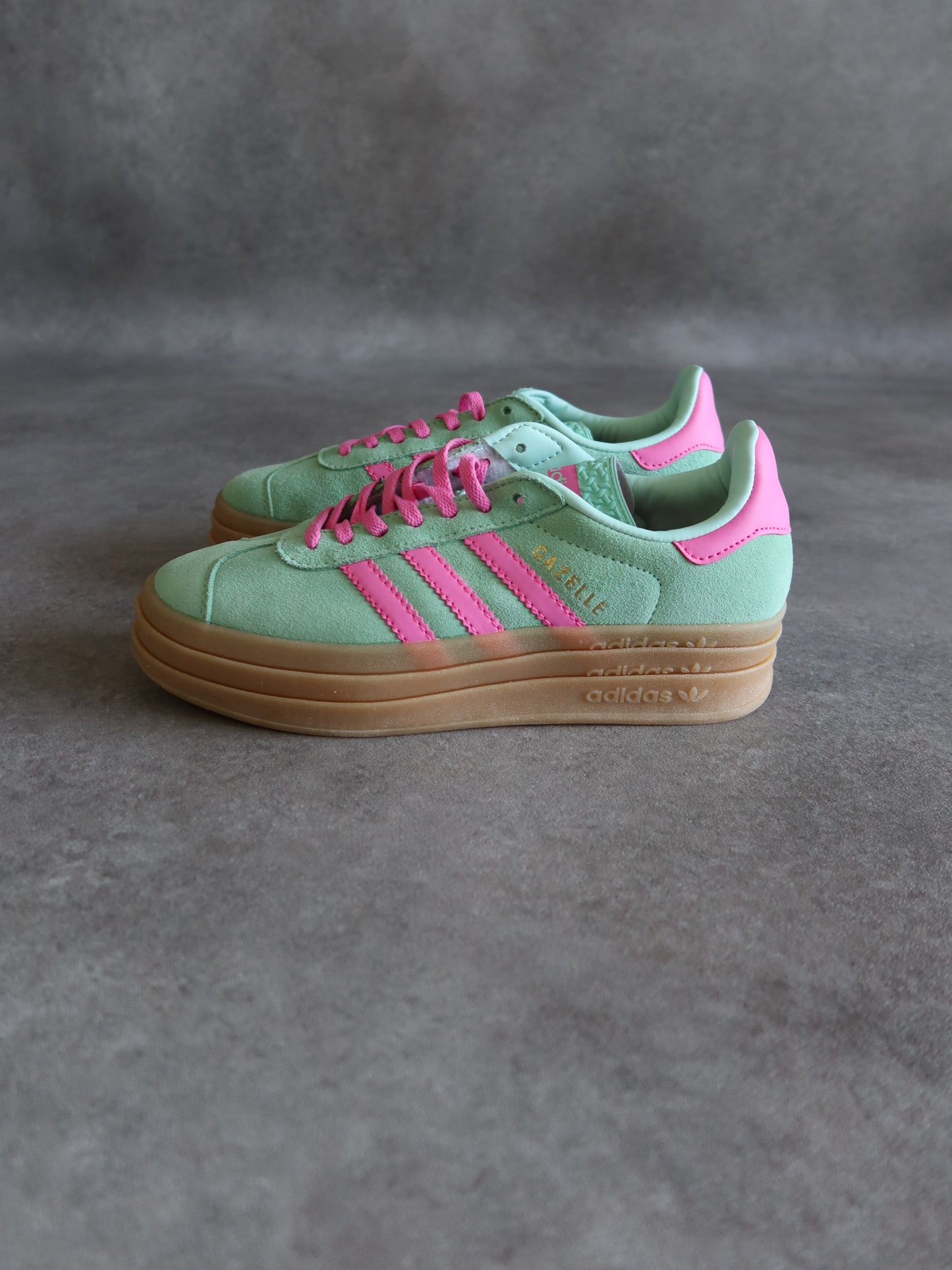 Gazelle Bold Pulse Mint Screaming Pink