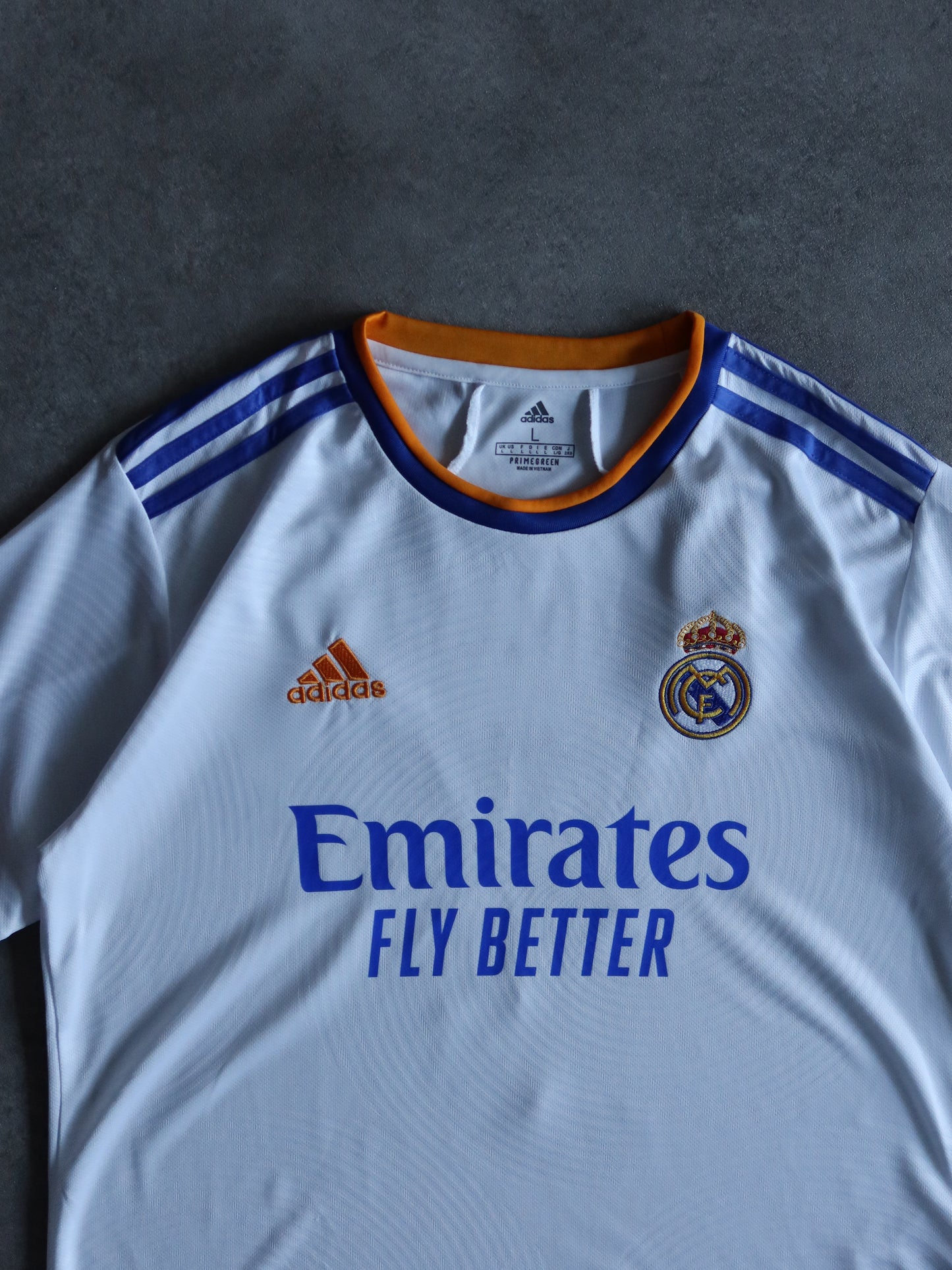 Camiseta Fútbol Real Madrid  2021-2022 (M)