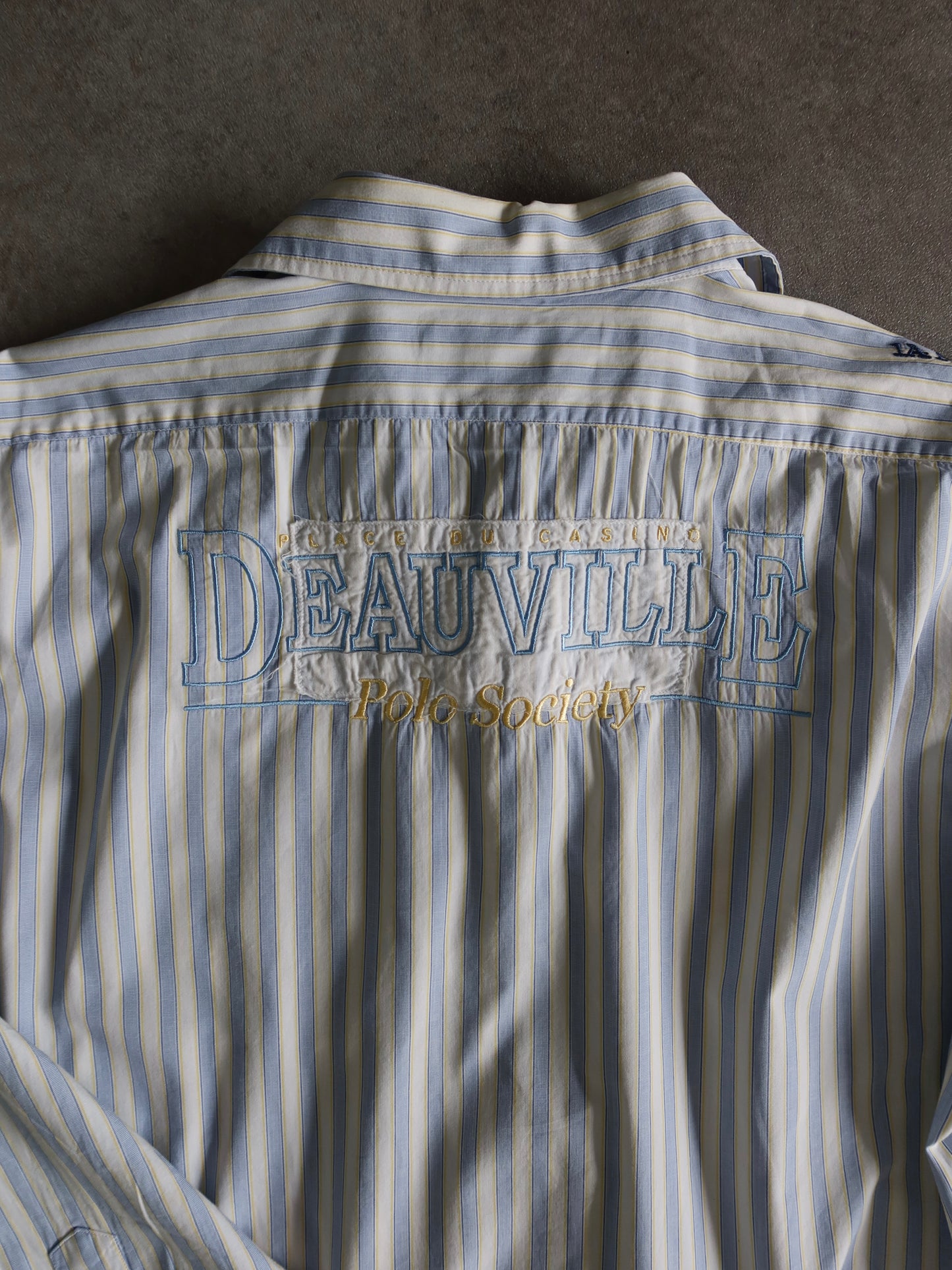 La MartinaVintage 90s Vintage Shirt (M)