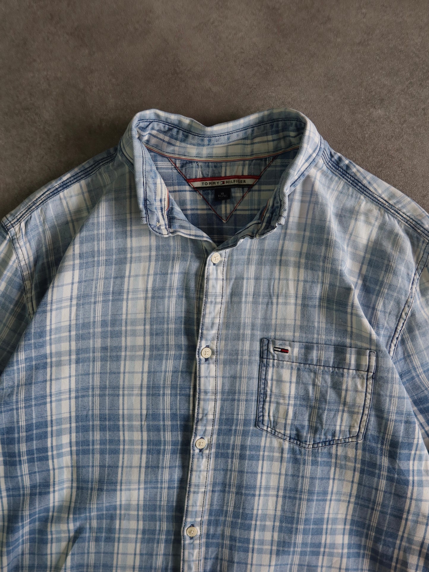 Camisa Tommy Hilfiger Vintage 90s (L)